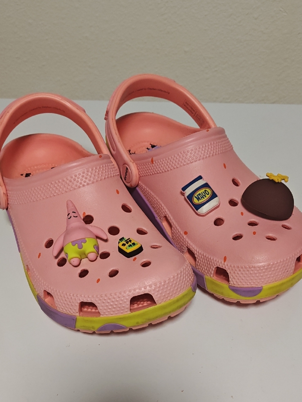 CROCS Patrick Melon Color Clogs